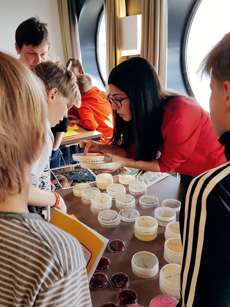 evagaresp's tweet photo. Graphic summary of the morning at Viking Grace @vikingline_se. Loads of plate showcasing, #antibioticresistance awareness and lots of fun! Now short rest before we continue until the night closes at #scicruise #scicomm #forskom https://t.co/tRfOGivFmB