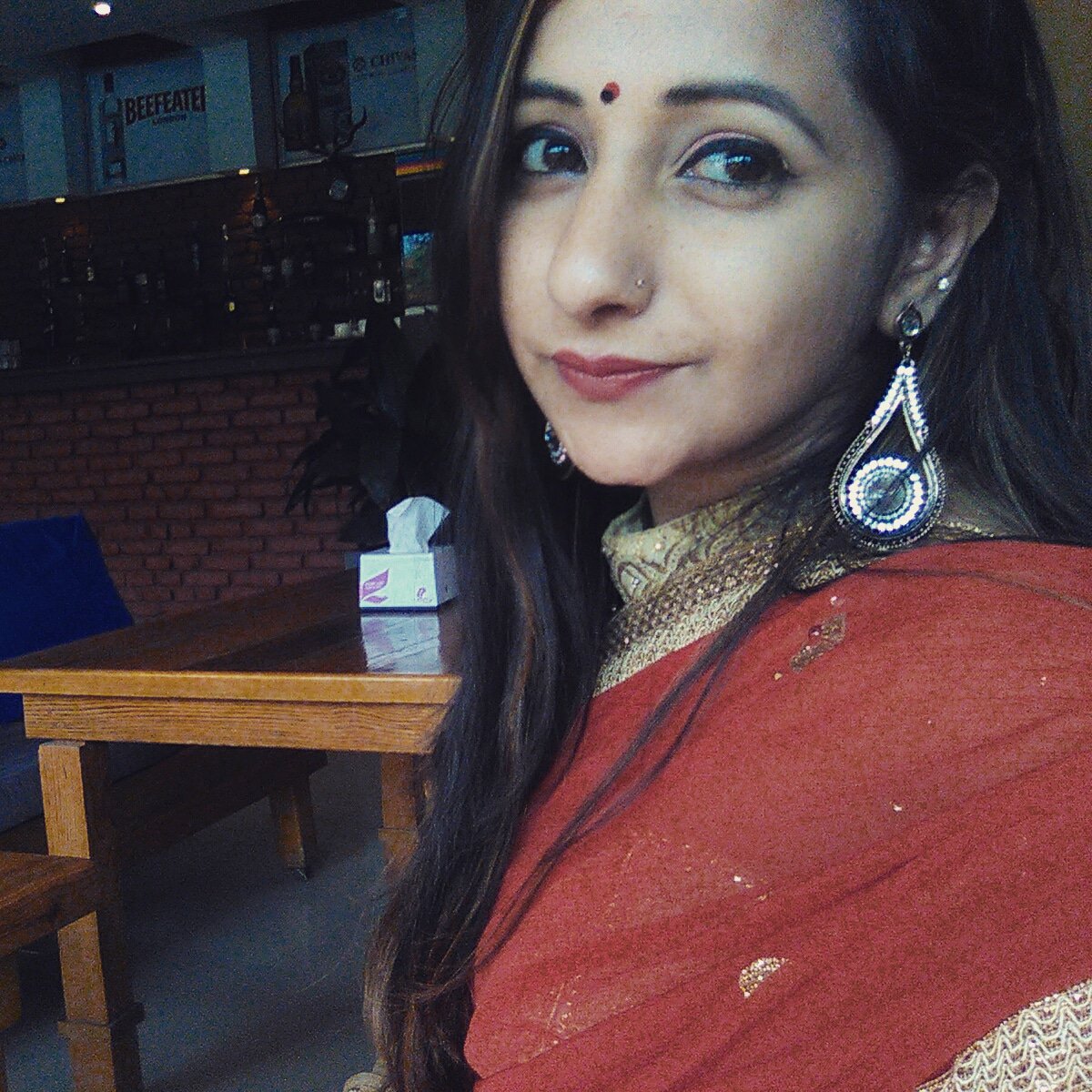 DivineAnzel's tweet photo. #Sarilove 😘😘😍 https://t.co/1lbLYidAn9