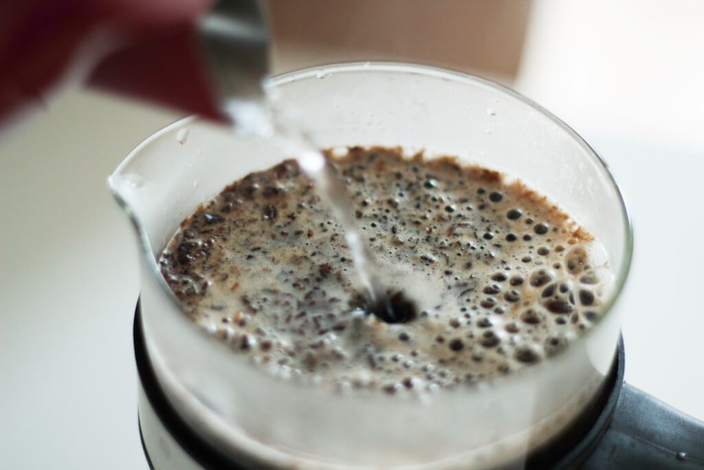 earlybird coffee tweet media