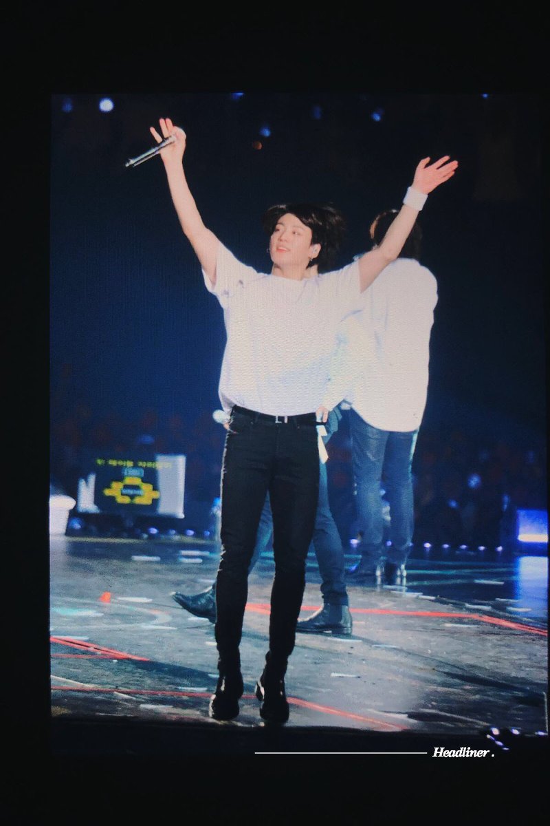 headliner_jk's tweet photo. 180424 #정국 🐰💕 @BTS_twt https://t.co/wef7rLcJTm