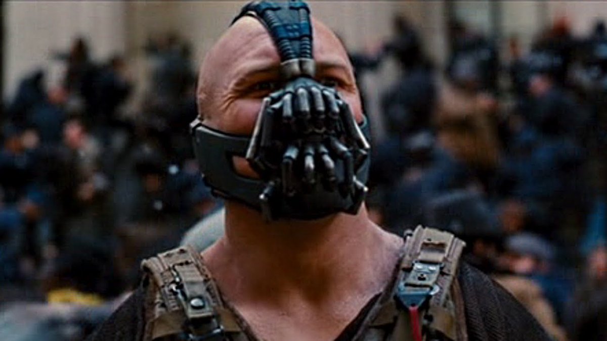 leegough1's tweet photo. Tom Hardy : Man behind the mask champion 2012-2018 https://t.co/qV9iX8hPhO
