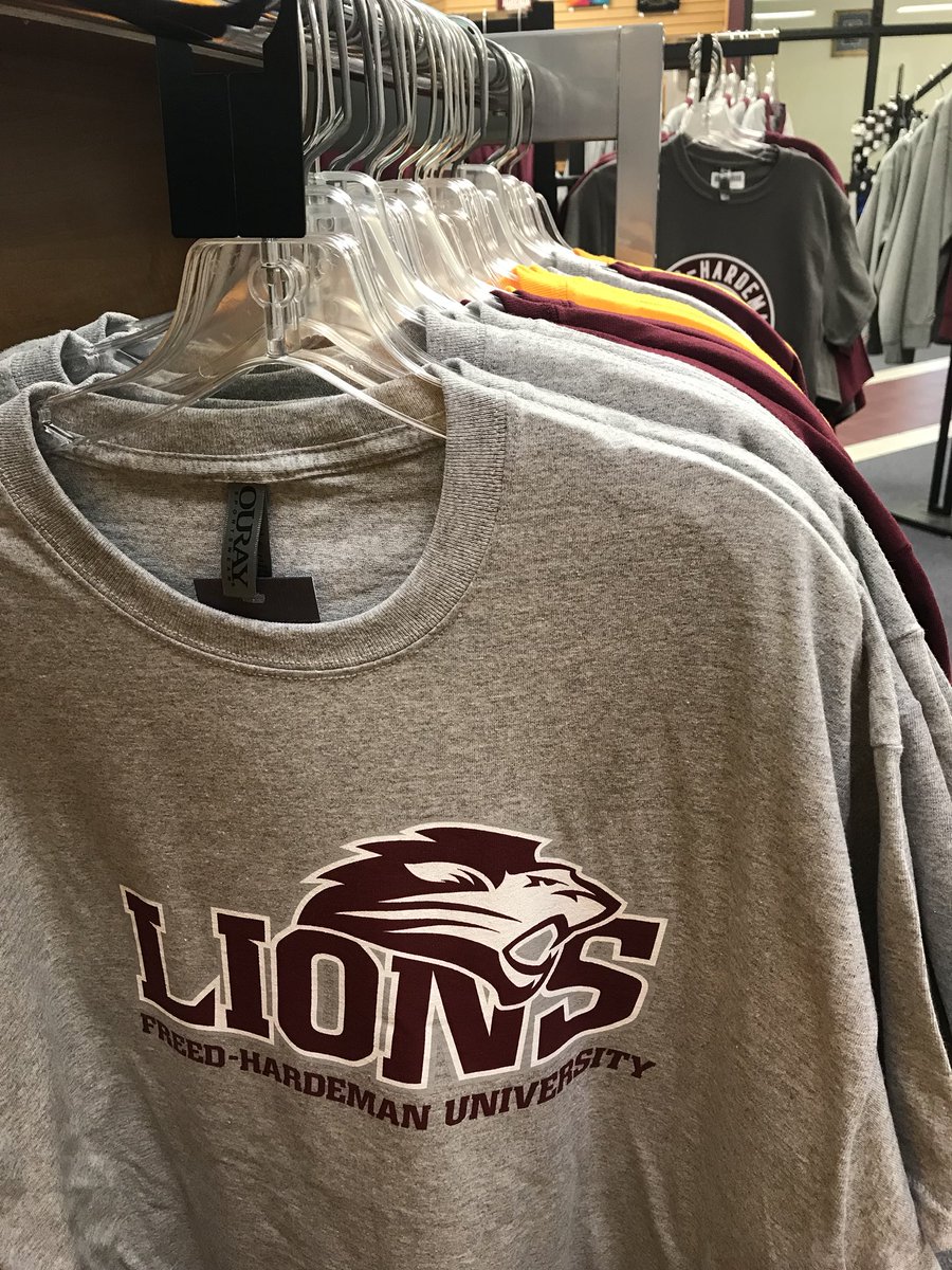 fhubookstore's tweet image. Check out these new tees! The Bookstore has new things coming in all the time so that you can always be ready to show your Lion Pride! Stop in and see us today! #FHU 🦁📚 
fhubookstore.com
📸: $13.98