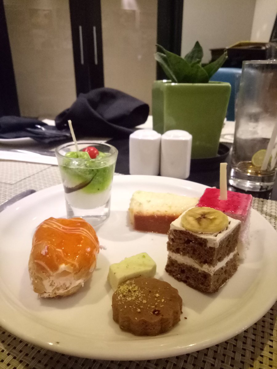 TSC_IshaSharma's tweet photo. Experienced India's first voice assistant enabled smart hotel rooms by Park Inn By Radisson IP Extension. It allow guests to remotely control lights &amp; gadgets and experience the first of its kind smart stay in a hotel. #staycation https://t.co/9LuOxo2lUB