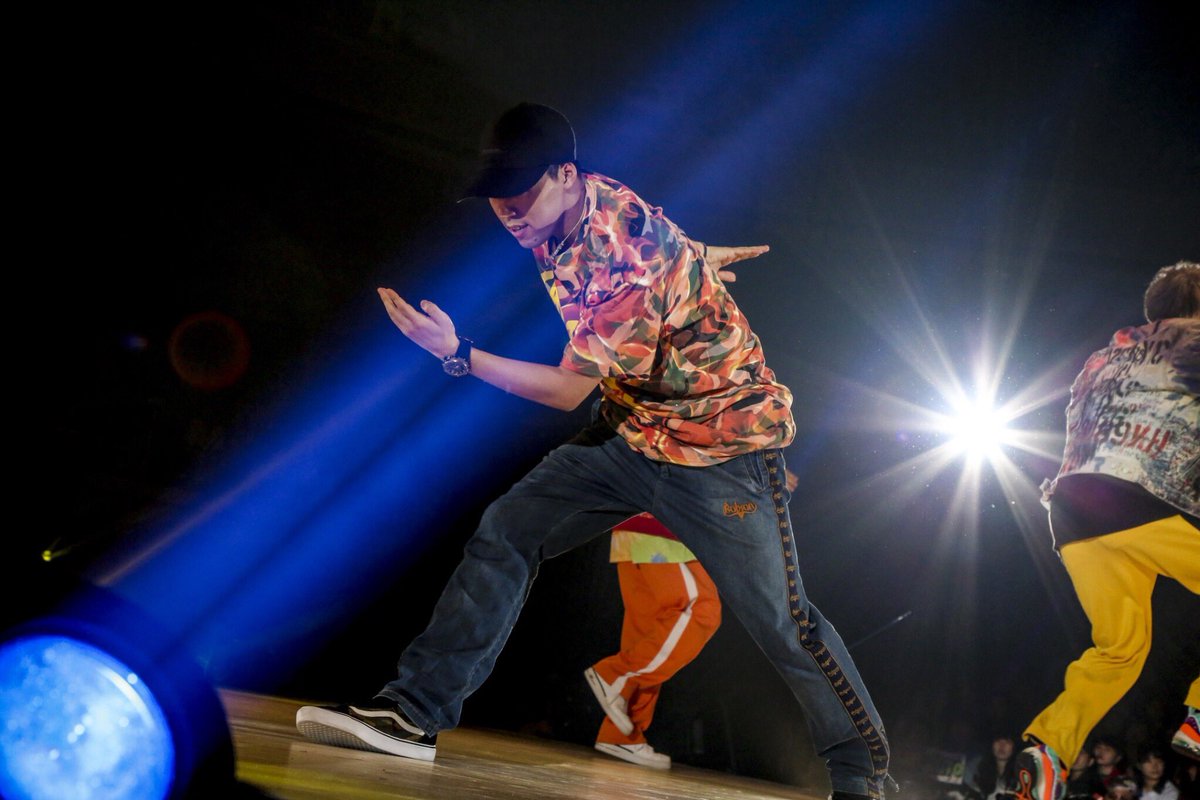 sekai_official_'s tweet photo. アライブ楽しかったなぁ😁
ダンスが良くなってってダンサーがダンサーとして広まって、そこからエンタメに行く人やストリートの道を行く人、その場所を作る人、色んな事が生まれれば良いな😁
それをカッコいいって見る人
どれも”究める“事に変わりはないと思うので😁🙏🏽
ありがとうございました😁🤙🏽 https://t.co/ggHeBLbke8