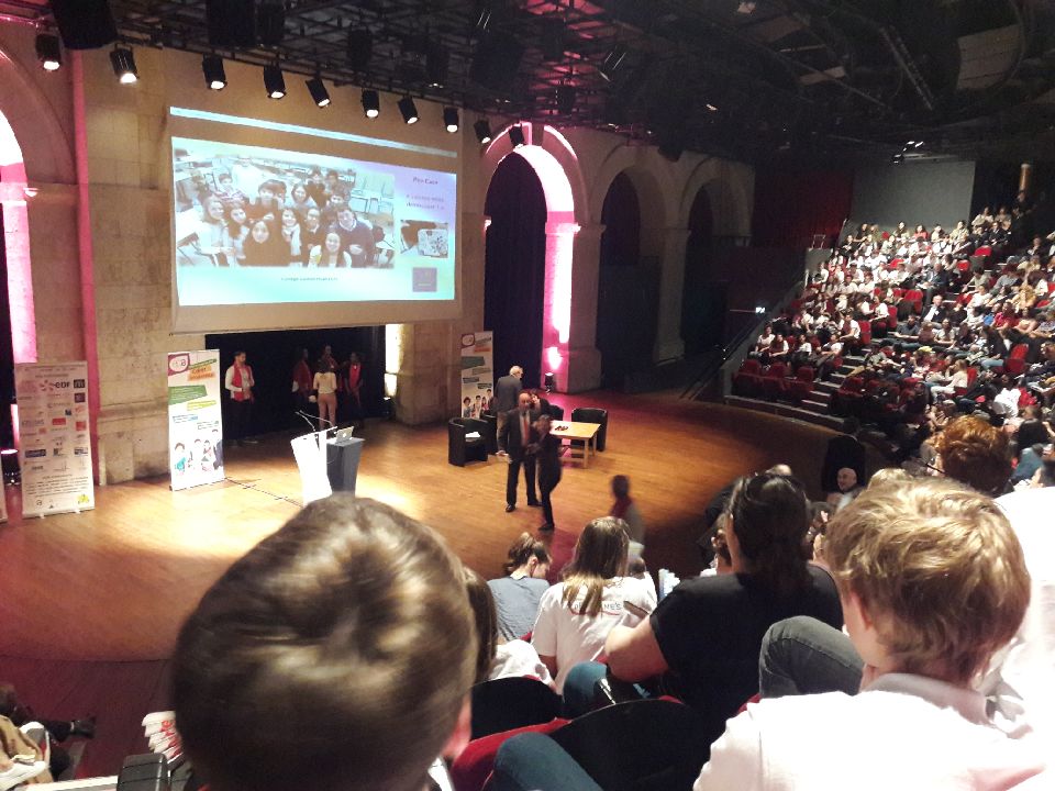 ORCOMFrance's tweet photo. #EnDirect de la remise des prix du salon régional des #minientreprises 
@epafrance
@EPA_centre https://t.co/FULAgyAyLi