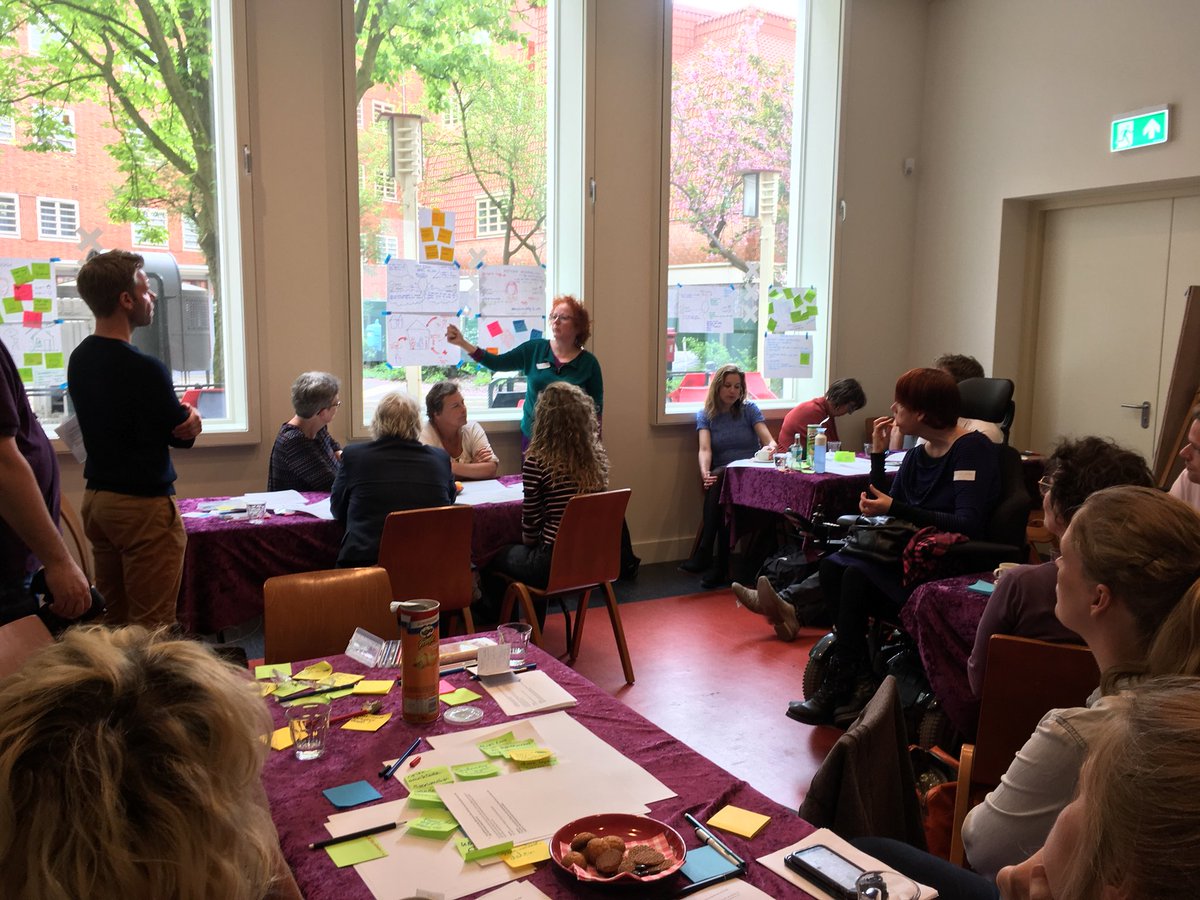 DFHumanity's tweet image. Vandaag werken we in Museum t Schip aan het concept de zorg au-pair. Hoe richten we 24-uurs zorg in? #Designsprint #zorgaupair @AmsterdamNL