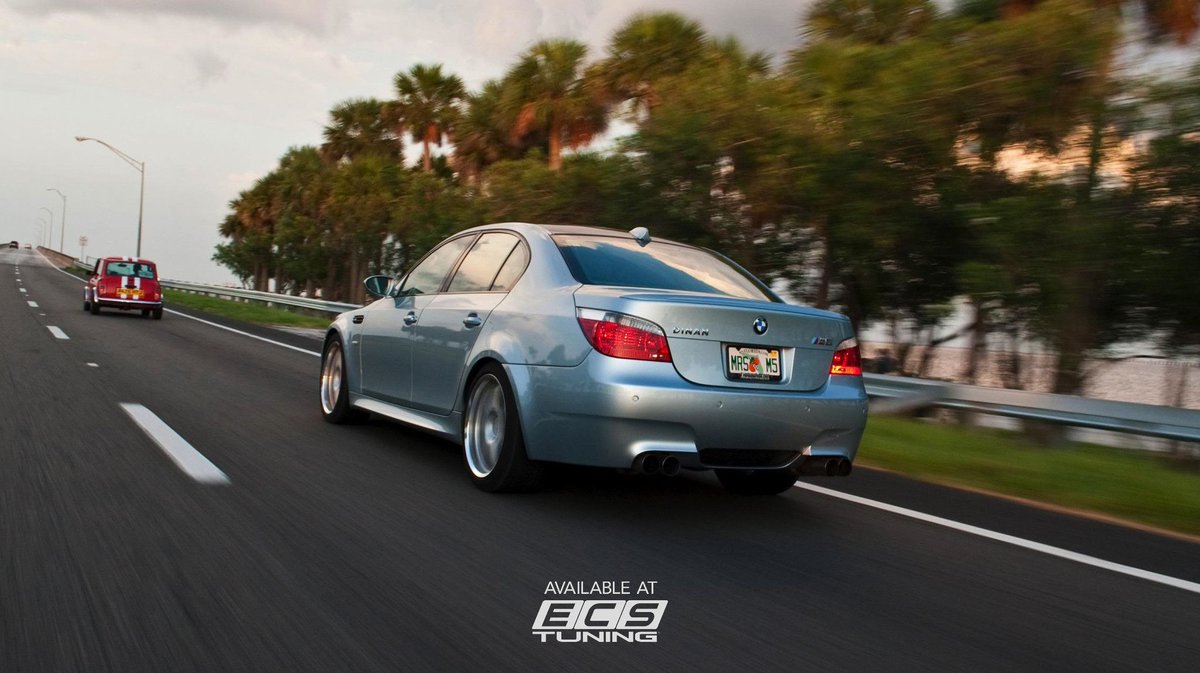 ECSTuning's tweet photo. Taking BMWs to the next level since 1979—Dinan
https://t.co/cNxu6JdznW
#dinandifference #bmw #bimmer #bmwfamily #nextlevel #M5 #bmwm5 #e60 #e60m5 #roller #rolling @bmw @DinanCarsDotCom https://t.co/zw7CjfCXnp