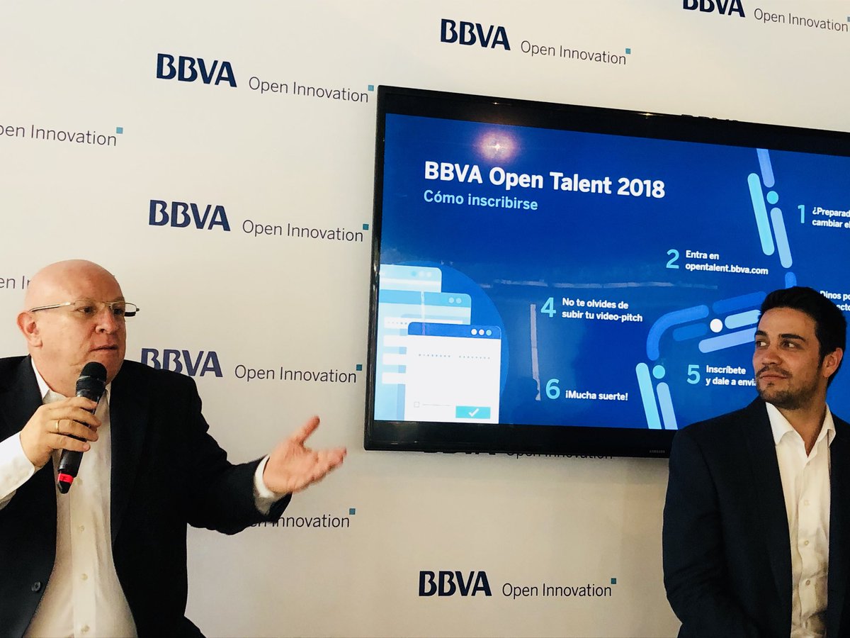 MauricioJaramil's tweet image. Colombia aún está atrasado en el sector bancario, 20 o 30 años, en parte porque los grandes bancos locales quieren que se mantenga el 'status quo' (comisiones para todo, por ejemplo).  #BBVAOpenTalent