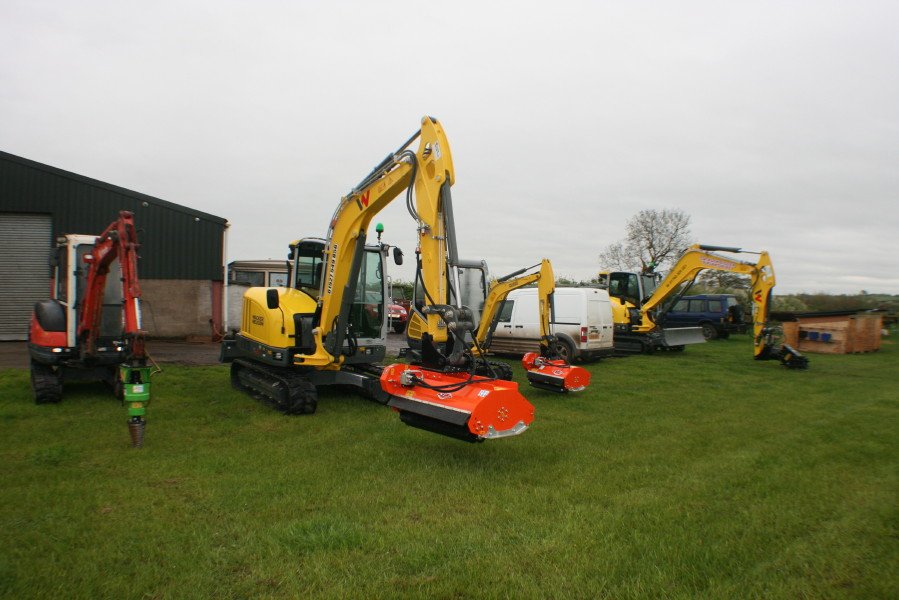 JoeTurnerEquipt's tweet photo. Hakki Pilke Firewood Processors, Lipa Excavator Flails, Agriforest Tree Shears and DMS Cone Splitter Ready for Demonstration at our open day tomorrow Wednesday 25th April. 
Excavators care of Avon Equipment and Wacker Nueson. https://t.co/hS0HXaaEnm