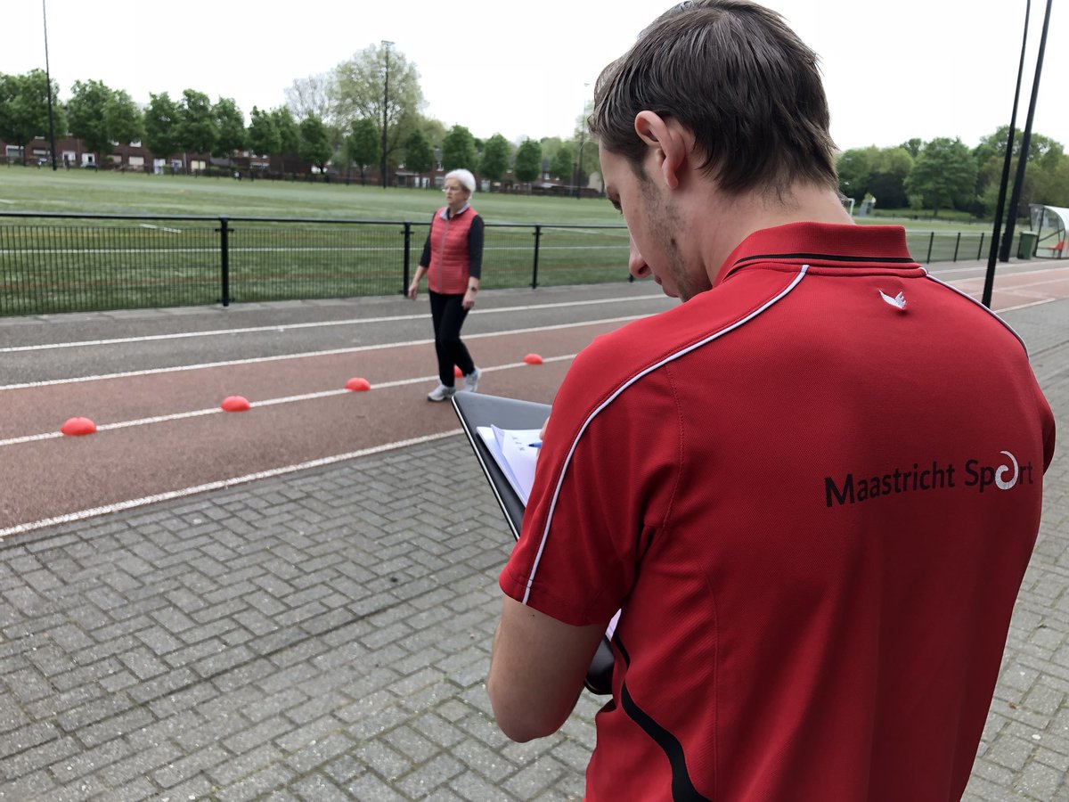 Baudouin1985's tweet photo. #Maastricht Sport organiseert weer haar halfjaarlijkse #Health Checks en stimuleert hiermee haar burgers om een grotere zelfstandigheid te nemen in het handhaven van een actieve leefstijl. https://t.co/vadJPi2Zl2