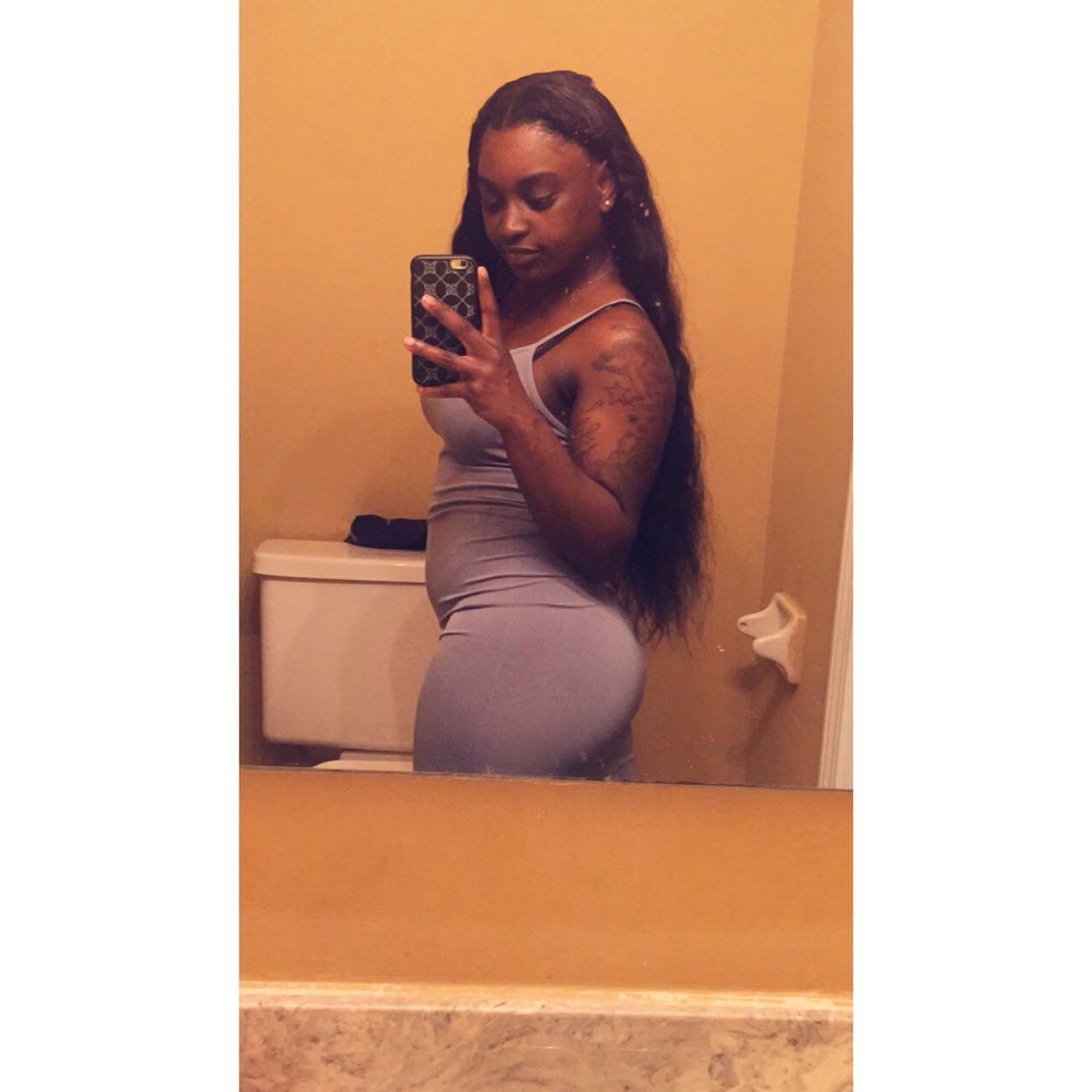 Glockshells's tweet photo. Y’all FOLLOW MY SC : Kashmade12 😏 https://t.co/WDCg2k1gUV