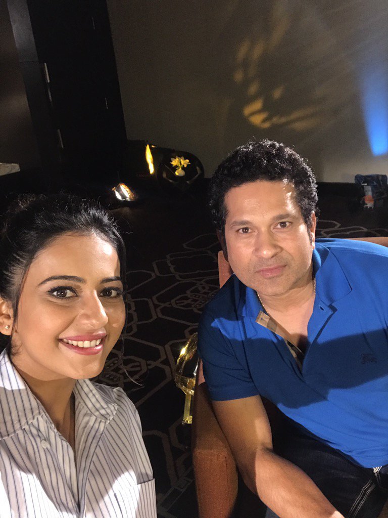  Happy Birthday to Sachin Tendulkar sir from Rakul preet fans 