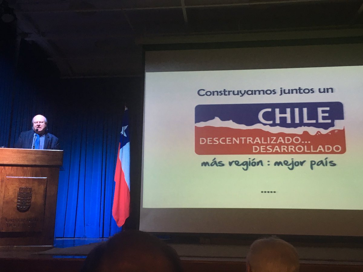 juantdm's tweet photo. En foro panel de Chile Descentralizado #Chillan #Ñuble #GenerandoEcosistemas https://t.co/XfERVIepQv