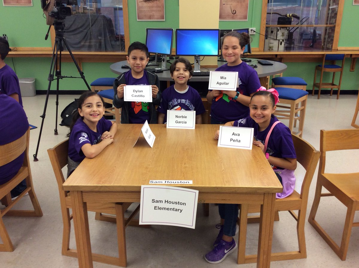 Scimoe1's tweet photo. First Annual Weslaco ISD Elementary Battle of Books #samhoustonelementary #wisd #hardworkpaysoff https://t.co/BitTqX9Dg6