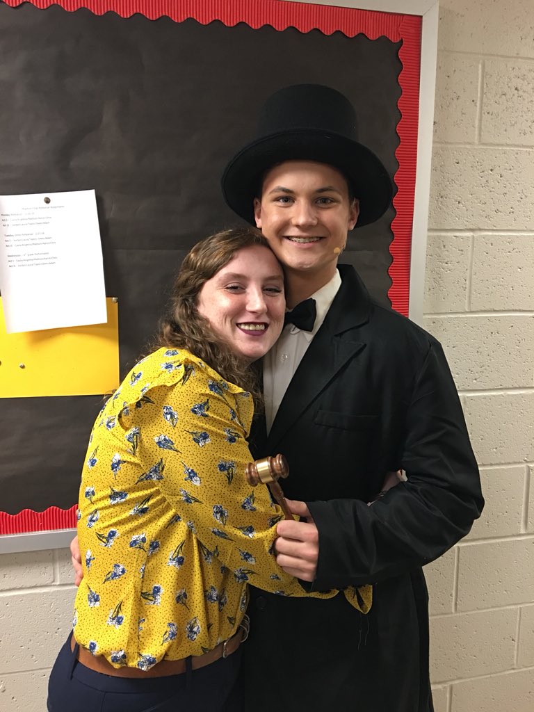 hilesbailee's tweet photo. Happy Birthday to my bff!! Hope your day is as great as you! @NathanStefano https://t.co/XxlXZox9Bf