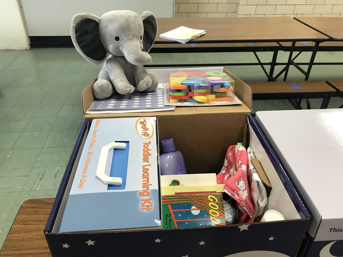 Morrismarijack's tweet photo. Thank you to the Judy Center at Campfield for Bedtime in a Box for our youngest learners @Campfield_ELC @mwp2018 @kcuellar_BCPS https://t.co/YsKRmDHTcz