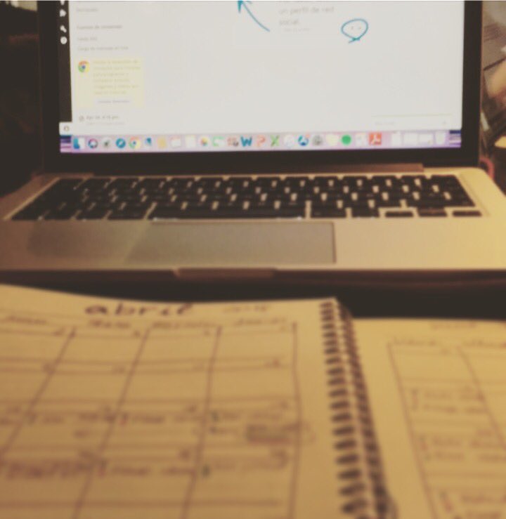 ❗️Organisation is key.
We are working on our social media strategy and finishing our crowdfunding page... 
Happy Tuesday! 💪 #tobecreativesltd