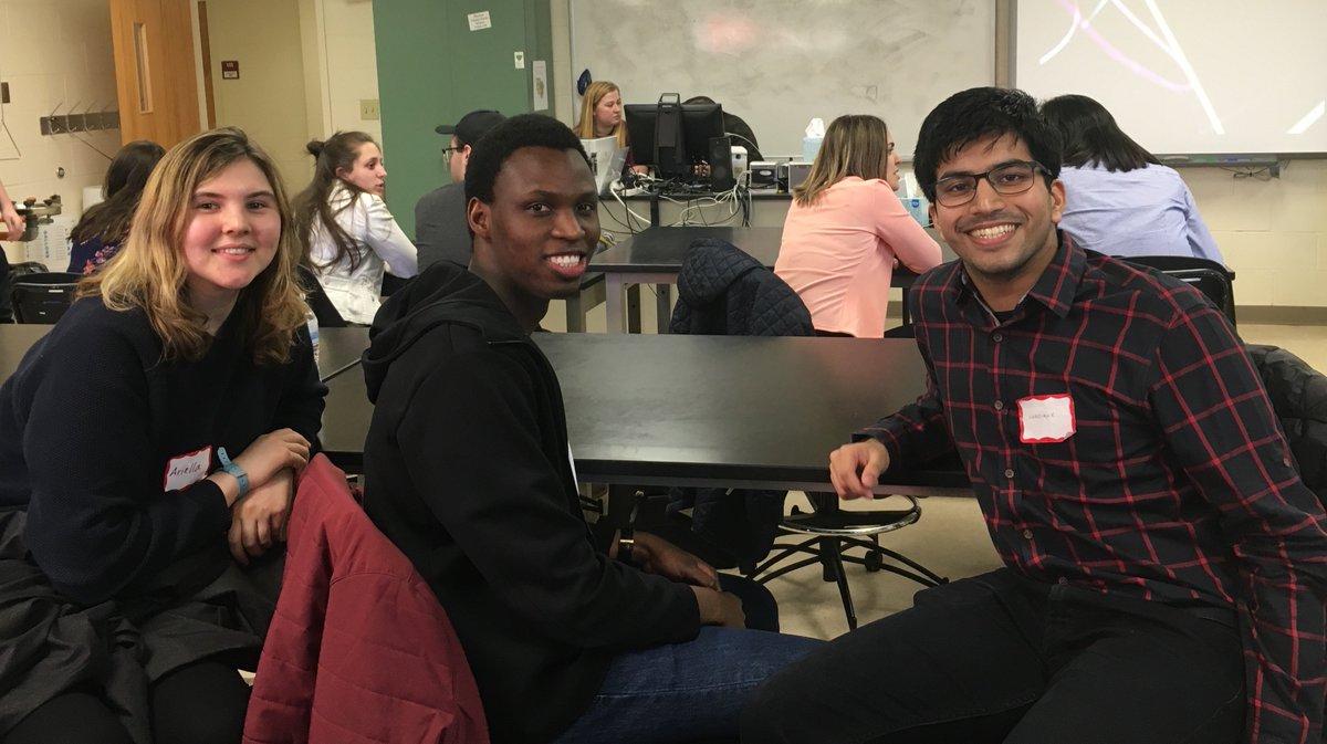 askdrstats's tweet photo. @Amherst_Proud of winning applied mathematics team @ #SCUDEM (Student Competition Using Differential Equations Modeling) at  https://t.co/GSdHwAZxYQ @AmherstCollege @AmherstMammoths "sorting recyclables" for a better world https://t.co/GoDgRb6h7n