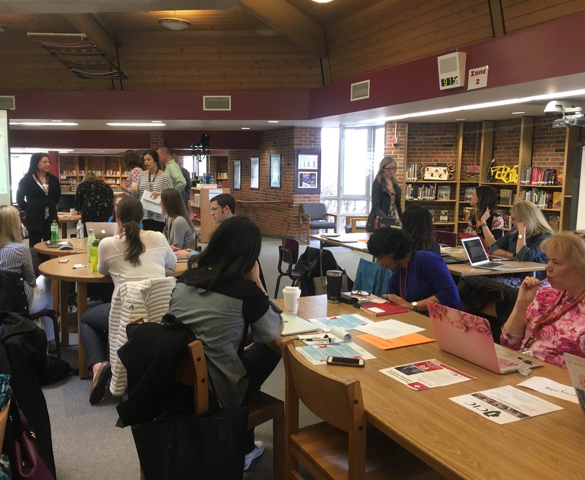 Arubin98's tweet photo. Kicking off Roundtable for K-12 Instructional Coaches this morning in Deerfield School District 109 with @MBPrimack and @taylorameredith #engage109 #ICICRT https://t.co/VRHool6MAt