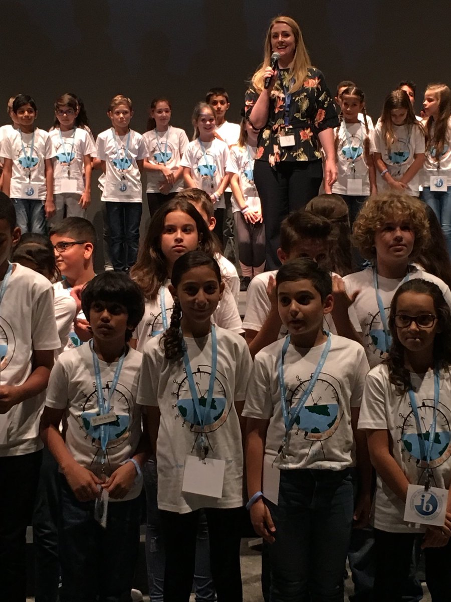 GISPYPC's tweet image. So proud of the G5 students! Congratulations on a fabulous PYP exhibition @GCSchoolDubai @LubnaKhawaja @GCSPYPG5 @MrJamiePlunkett @GCSPRIMARYHOP #behappybegcs #exhibition @ibpyp