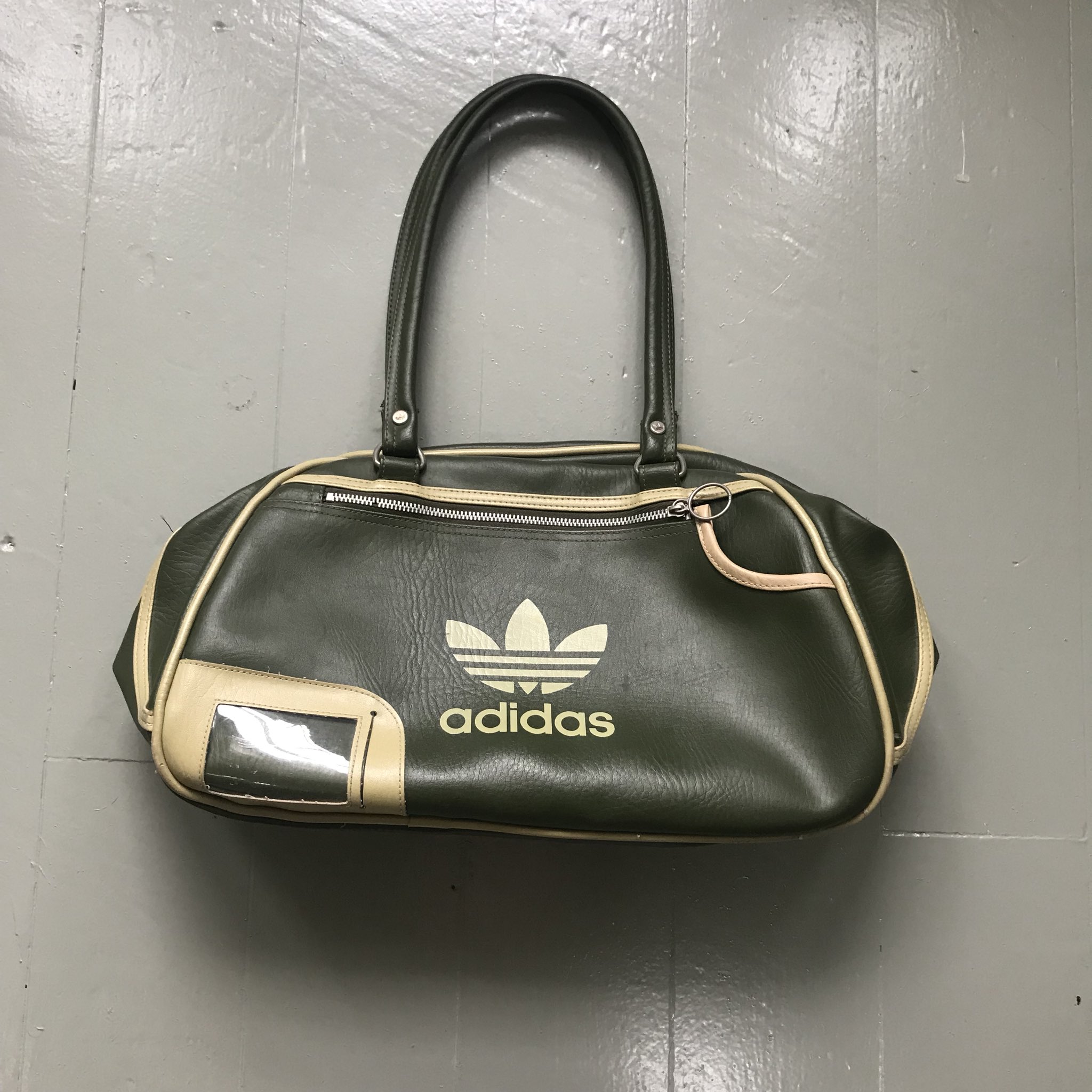 Adidas bowling bag vintage sales