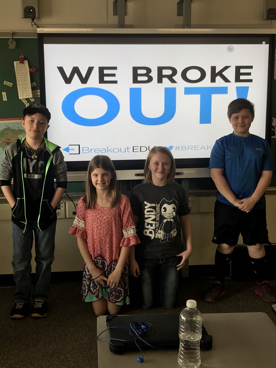 Anne_Baker58's tweet photo. Everyone “broke out” today! Great way to review fractions work - students had to break into the safe to find Mr. Frazioni’s missing recipes. Kids asked for more, more, more! Thanks @TechieKristy! Your ideas &amp; support are top notch! https://t.co/rRDEyohSTO