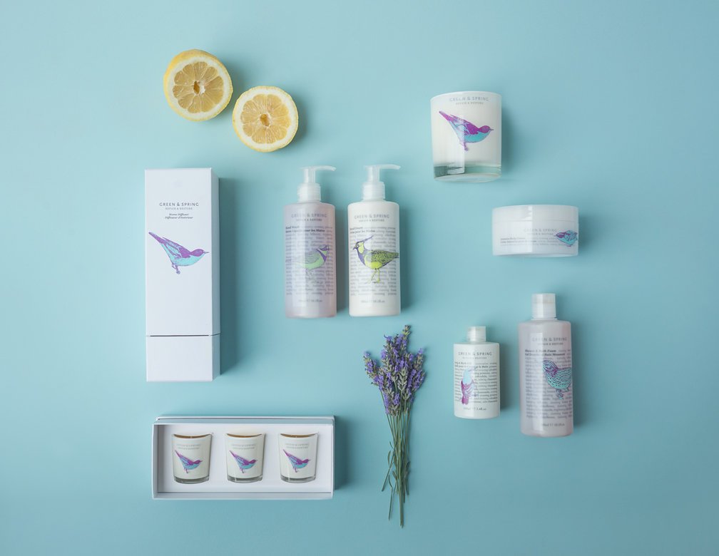 GreenandSpring's tweet image. Have you seen our most recent blog post? Tackle the dreary weather with our spring skincare tips from our senior therapist at C-Side. ow.ly/HBVK30jEwlD