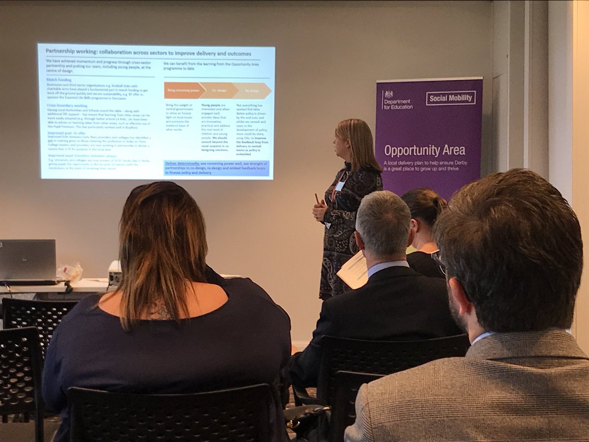 RD_EastMidlands's tweet photo. Great hearing of approaches in Opportunity Areas @RSC_EMH region and beyond to focus on local partnership working to address Social Mobility #EMHCONF18 https://t.co/Rozcu7kN0x