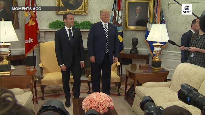 Dbjn8qoU0AE7MFw?format=jpg&name=small | Lamianow.gr