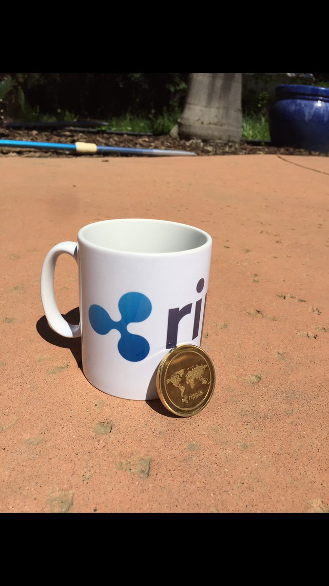 Cobb_XRPL's tweet photo. https://t.co/LI8NxiO3Ge is Now Live! Get Your Ripple Merch Here! 74 Different Ripple Products With All Creative and Unique Designs. 3 People Who Retweet This Tweet Will Be Chosen To Win A Free Ripple Coin in 24 Hours! https://t.co/0oJKjMXyc2