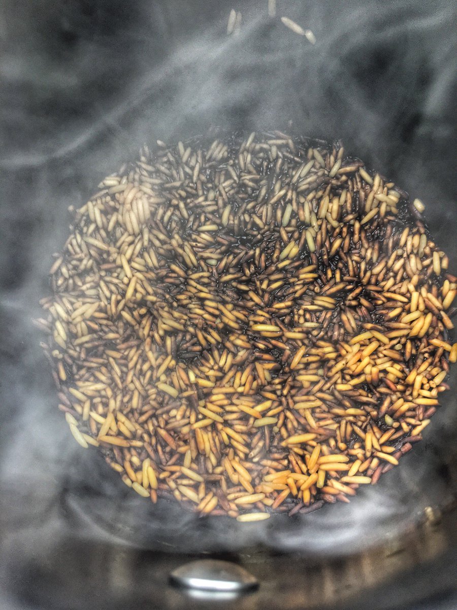 ScrappyN's tweet photo. Iβm no expert love, but I think when you boiling our rice you supposed to add water... *rolls eyes* @DuncanPickles #WorstCookEver #PleaseSendHelp erm yep... you take it outside before the Fire Brigade get a call out FDS https://t.co/UlpCnsgE5I