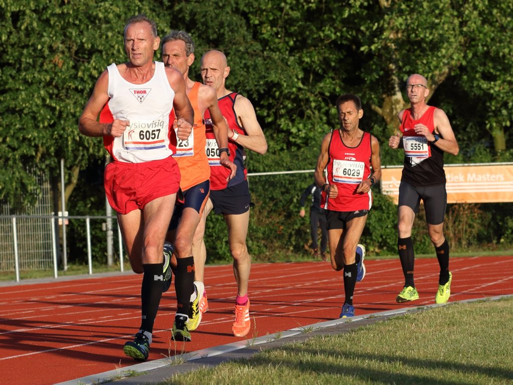 NKmastersGouda's tweet photo. Nog 19 dagen om in te schrijven voor het NK Masters 2018, op 1, 2 en 3 juni in Gouda. Organisatie door @AVGouda en @Atletiekunie.

Direct inschrijven: https://t.co/hhEcJL0it8.

Meer info: https://t.co/wb66PAXZ9a. https://t.co/ORivwwKmpd