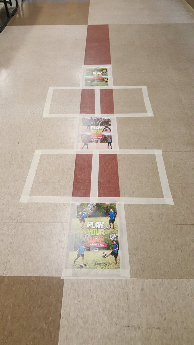 PabsLyn's tweet photo. Getting ready for #EveryKidHealthyWeek @KingElemDMPS with bike blender smoothies @DMPS_Dining https://t.co/BJ7RbwsukP