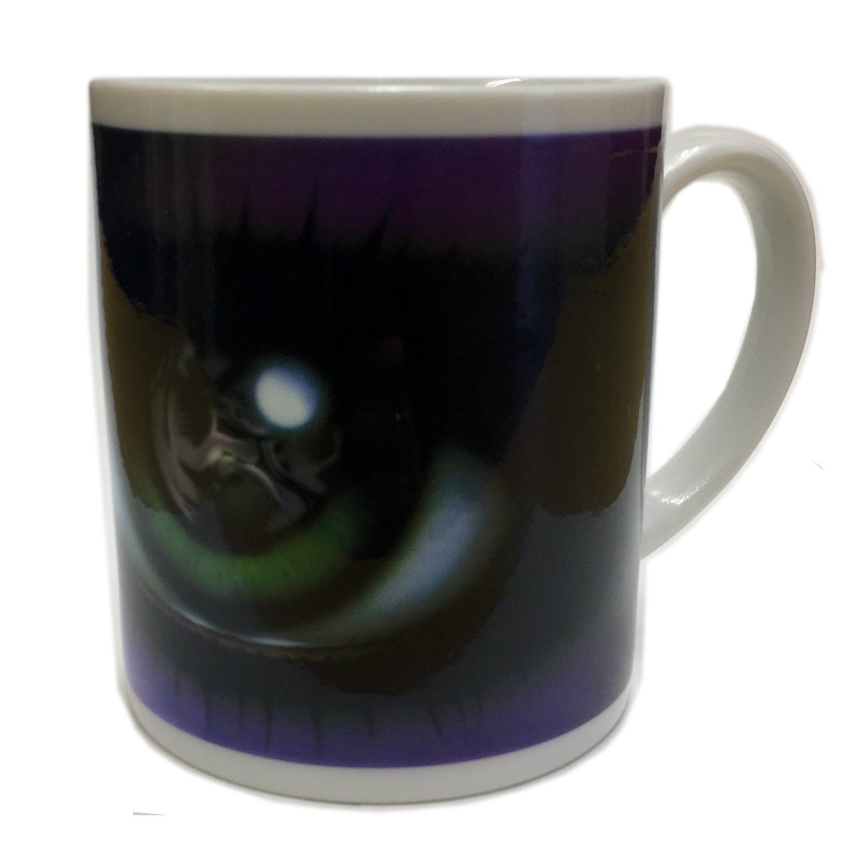 threeeyesfack's tweet photo. THREE EYES FACKグッズ情報！！

THREE EYES FACKマグカップ

フルカラーデザインに映る瞳を見つめるもよし、見つめられるもよし、みつめ。。。見つめ。。。三つ目？！

���品質なプリントで仕上げました。

グッズはまだまだございます。
今日はこの辺りで。

明日はTHREE EYES FACKリハーサル！！ https://t.co/veFNn9q7FL