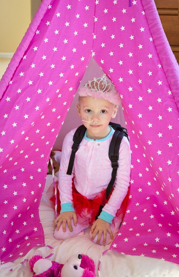 ZScottFanClub's tweet photo. Hey Chairman @MichaelCBurgess &amp; ranking member @RepGeneGreen Pls move now on HR. 820 Childhood Cancer #STARAct. We're counting on YOU to take action to save children’s lives &amp; help them thrive. Cancer kills > all other diseases combined. #4SweetJane #AwesomeAvery #StepUp Pls RT! https://t.co/QkpbLgc43S