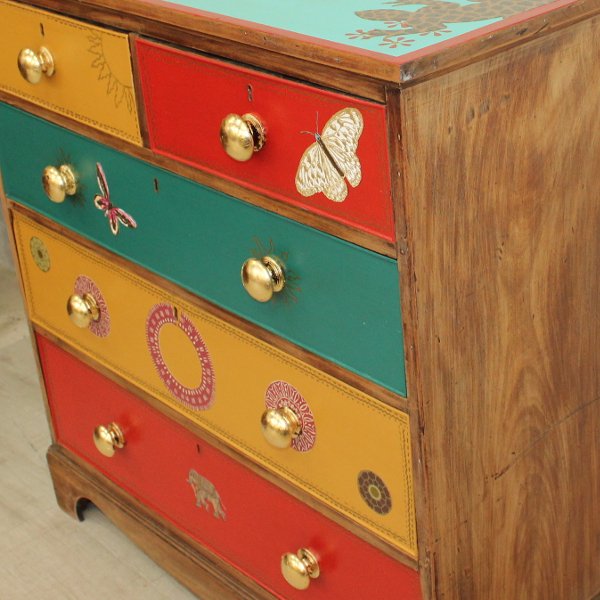 RecoverTeam's tweet photo. Unwanted mahogany chest of drawers from early 1800's now salvaged &amp; BOHO style - all with @FusionPaint @FusionPaintUK #fortred #azure #mustard #renfrew gold leaf &amp; decoupage @UpcycledHour @vinteriorUK @Preloved https://t.co/6HYCwiuLKM