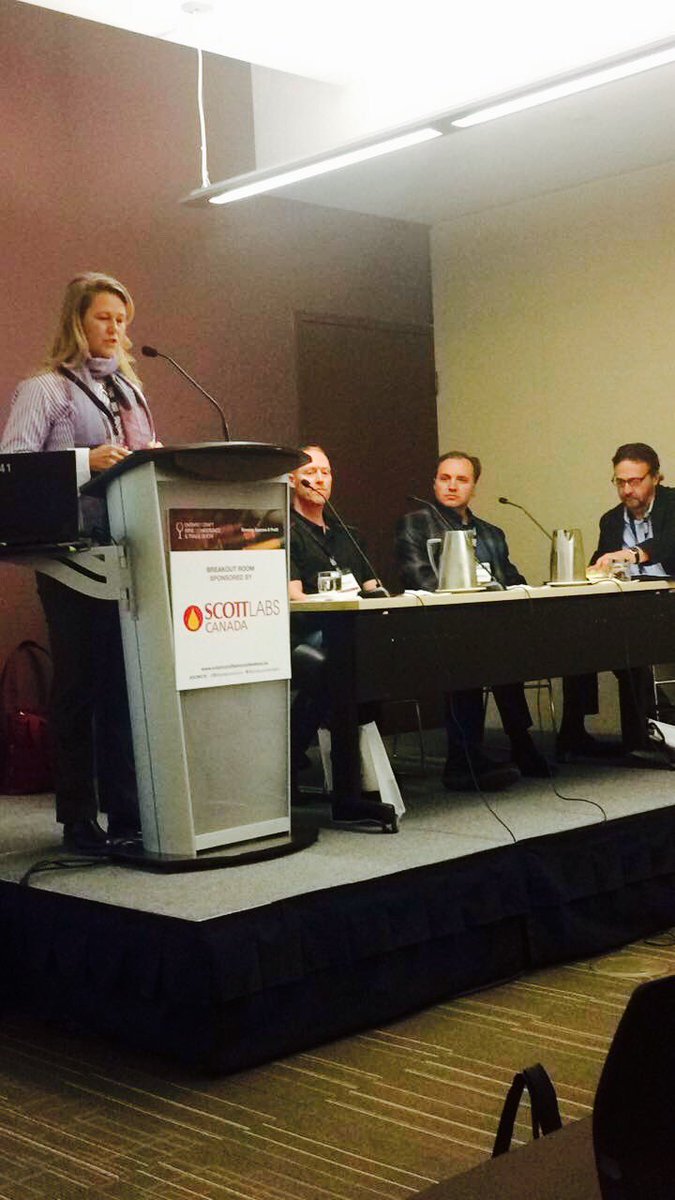 kgertler's tweet photo. Su-Ann Staff introduces the #winemaker Appassimento panel at #OCWC18 @WineCouncilOnt #wine https://t.co/QlLo53nSW7