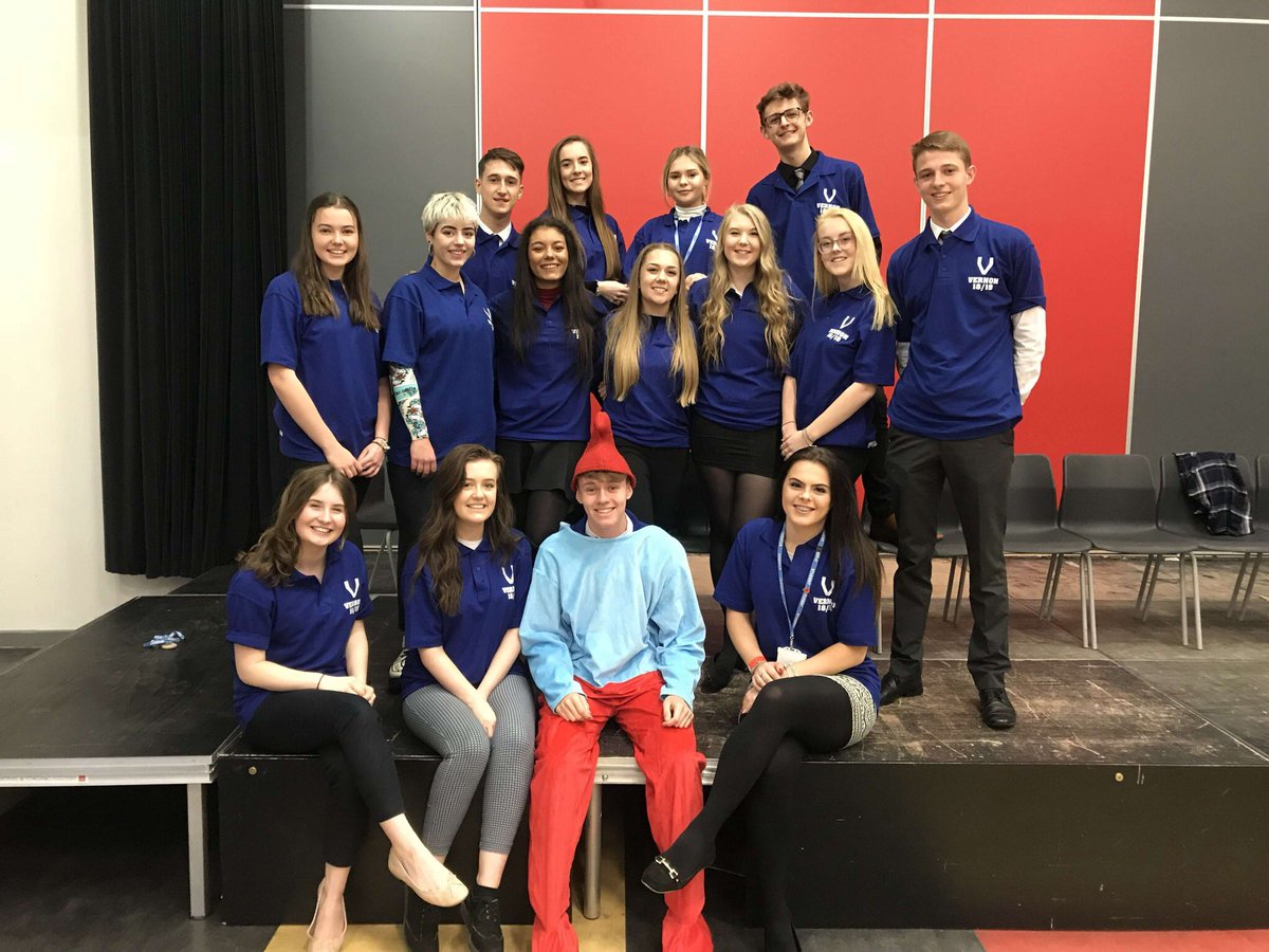 vernon_sbhs's tweet photo. 🔷Meet Vernon House Team 18/19🔷 https://t.co/xv5WZ8xFjd