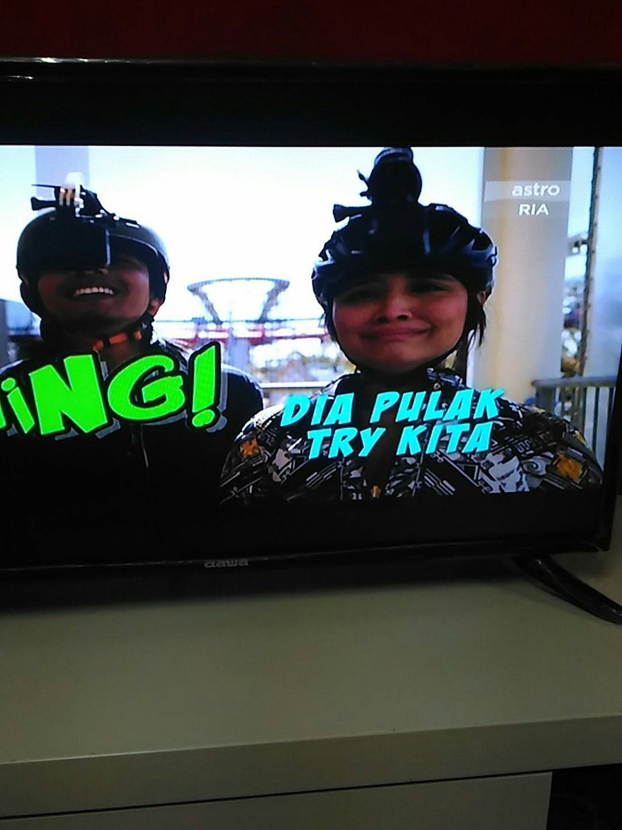 NRaziff's tweet photo. Comey angatttt @Ayda_Jebat 😂😂 https://t.co/oWAr7flmQF