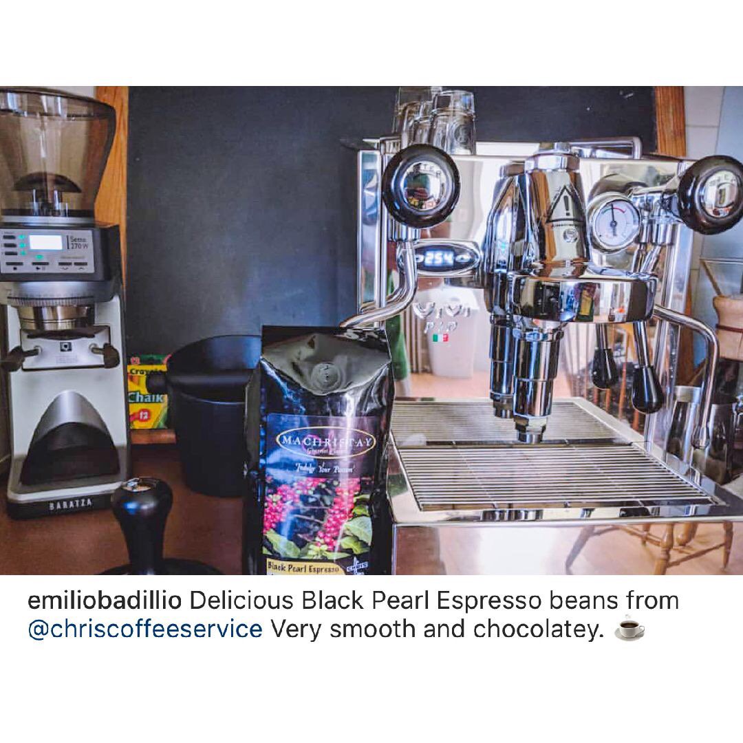 Thanks for the shoutout <a href="/emiliobadillio/">Emilio</a> great set up! Click on the link to try Machristay Black Pearl espresso for your #homebrew ☕️ 
.
bit.ly/CH_Pearl
.
#blackpearl #espresso #izzo #vivi #baratza #homebarista #baristalife #espressOyourself