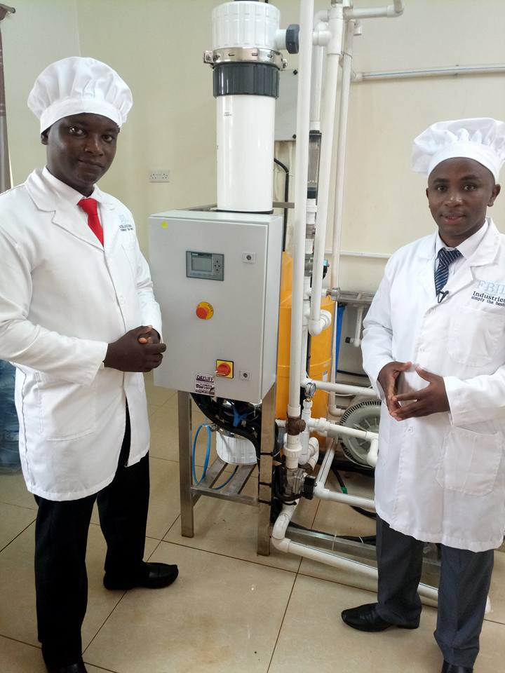 KamemeTvKenya's tweet photo. Nitwakunyita ugeni muno mwiroreri witu turung'e ciigii wonjoria umuthi tukimurika uthondeki wa maai ma cuba hamwe na gucemania na njorua ciitu cia wonjoria tabarira-ini ya #KiigunyiKiaWonjoria na Ngugi Wa Karanja https://t.co/89F1k8Bcwe