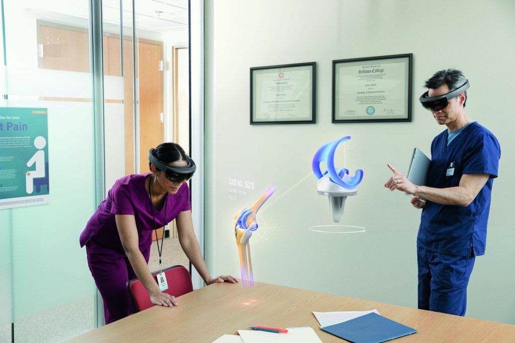 BrainXchange's tweet image. Why You Should Consider #AugmentedReality to Develop Your Next Medical Device buff.ly/2HlgEIX #designvisualization #HoloLens #ARVR #enterpriseAR