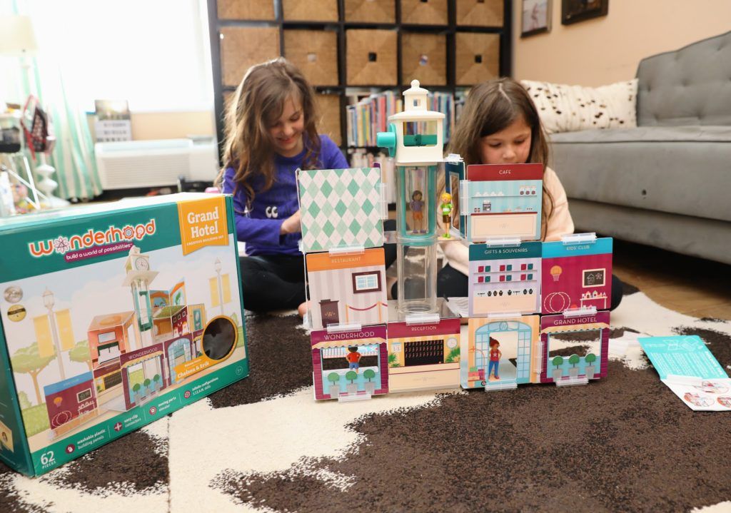 WonderhoodToy's tweet photo. Read how this busy mama/writer/entrepreneur encourages her two daughters with positive messages at playtime and STEM-based toys like @WonderhoodToy that inspire problem-solving, collaboration and creativity! Thank you @Strollerinthecity! https://t.co/ATnd8AnkYr https://t.co/tWG6QeCUsr