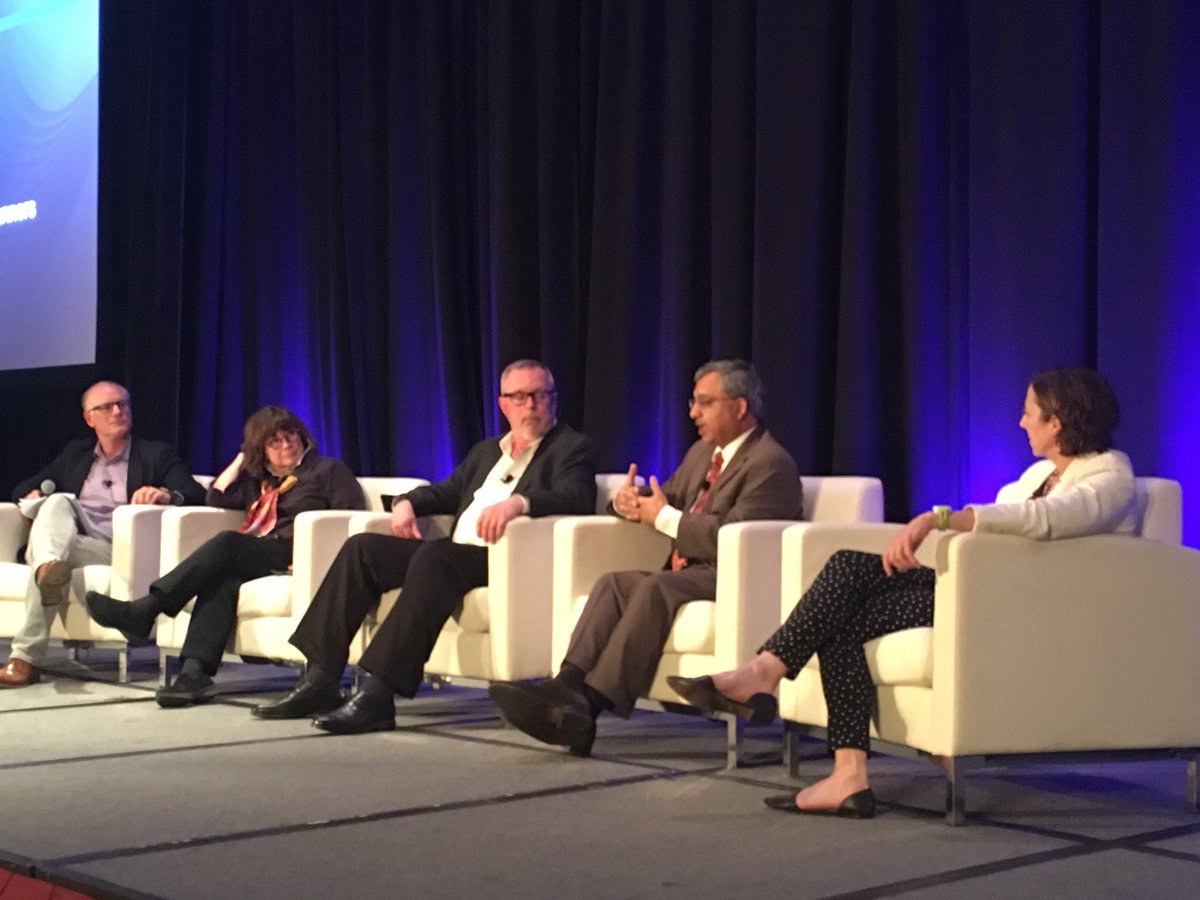 CannonDesign's tweet photo. Punit Jain participating on panel about mentoring the next generation of lab planners. #mentoring #2018LDC https://t.co/TCaigxLNLU