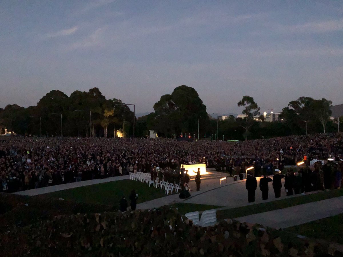 AWMemorial's tweet photo. Today we hosted an estimated 38,000 visitors at the #AnzacDay2018 Dawn Service. Thank you all for commemorating with us #AnzacDay #LestWeForget https://t.co/NGWb9p4hcy