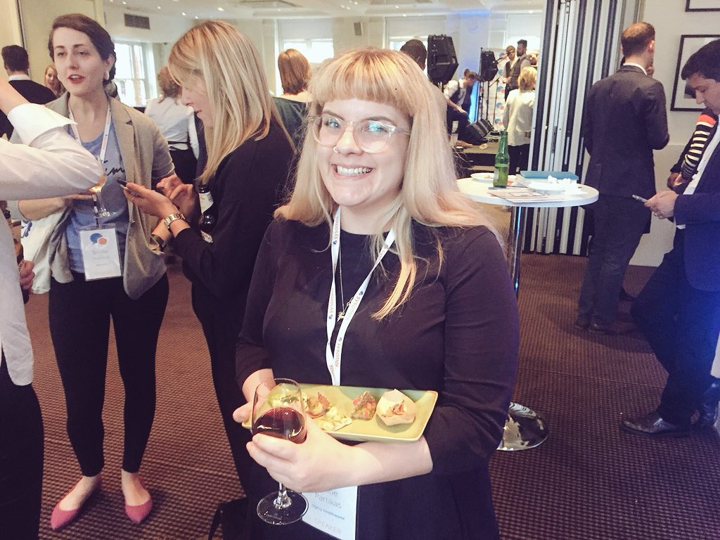chloesometimes's tweet photo. The thing about being #vegan is at events you either get the worst (or no) food ever - or too much food to eat ๐ฟ
Thanks #sysomossummit for providing the latter feat a whole plate of canapรฉs to myself at end of day drinks ๐ท https://t.co/qhM1ztbeO6