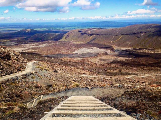Oceane_wanders's tweet photo. When there’s nothing around, and you’re left alone with your freedom.

Well.... Take me baaaack.

#freedom #landscape #newzealand #photo #picture #sky #travel #explore #travelphotography #nature #wilderness #outdoors #hiking https://t.co/ssStHsZcKu