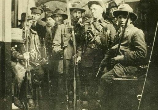 IrishRepubIic's tweet photo. 'I am come of the seed of the people, the people that sorrow;
Who have no treasure but hope,
No riches laid up but a memory of an ancient glory.' #EasterRising https://t.co/5qI8XVuKwH