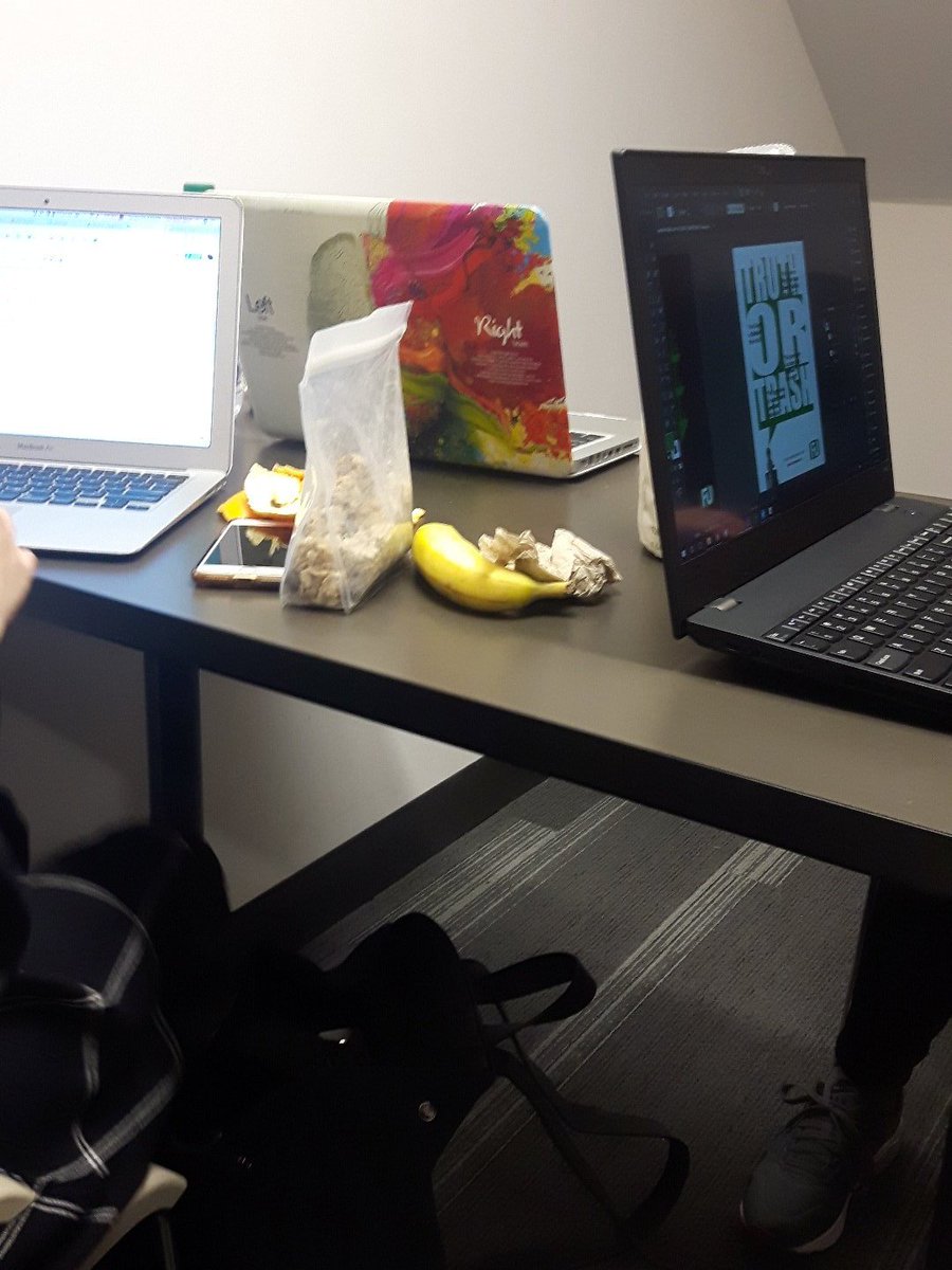 idreamofkyle's tweet photo. #Bananas and chocolate-covered #coffee beans. Yellow for creativity and coffee for coffee. https://t.co/tpC2PPGu4y