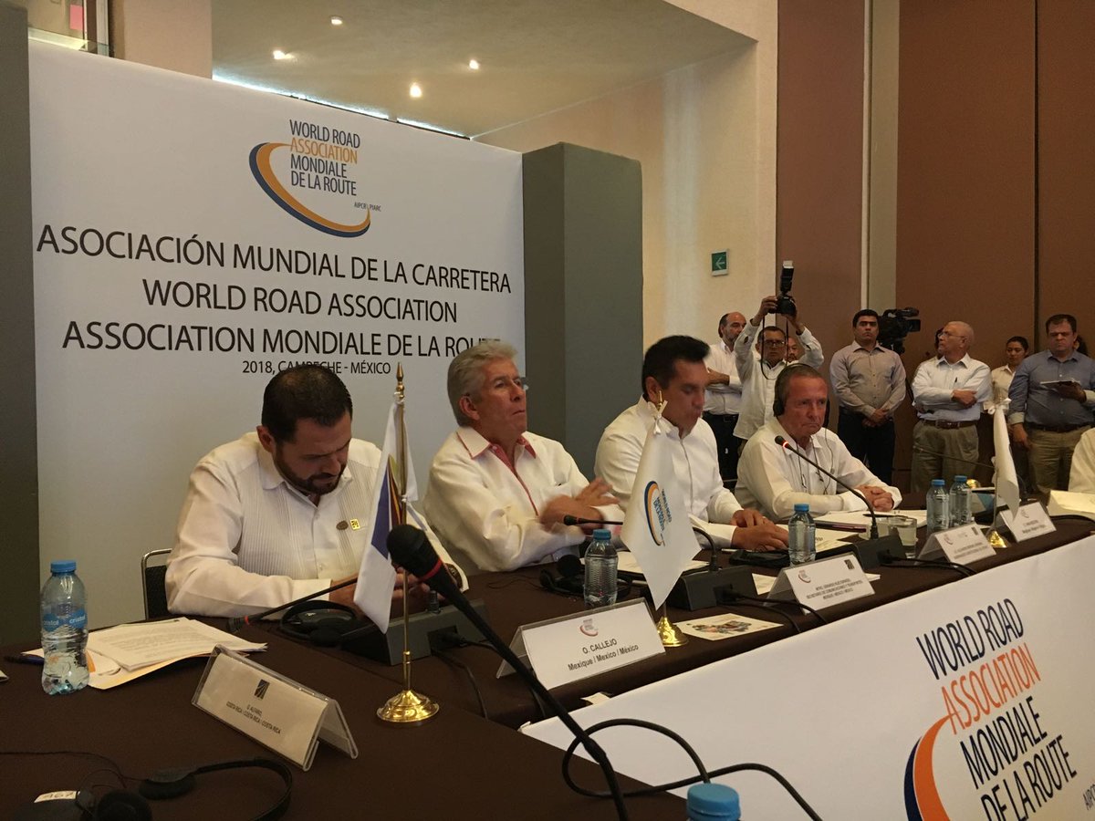 PIARC_Roads's tweet photo. #DIRCAIBEA & @PIARC_Roads united to tackle new challenges on #road infrastructure strategic issues. @gruizesp, @alitomorenoc, @oscarcallejo & @ClaudeVanRooten met in #Campeche for the inaugural ceremony of the two organisations Council & Executive Commission meetings /@SCT_mx https://t.co/yYDytzUdfF